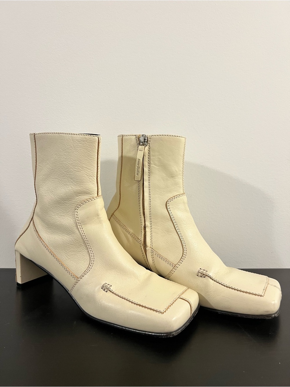 Acne Studios Women’s Cream Leather Square-Toe Ankle Boots Size EU 35